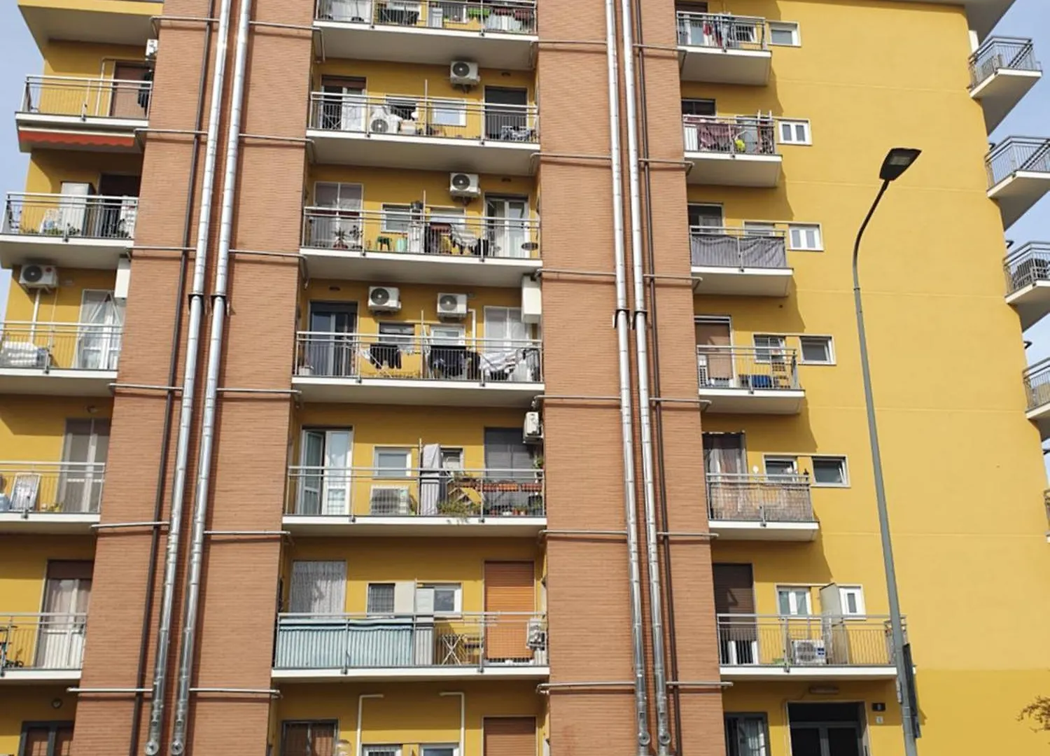 Homesamantha Milan Italy